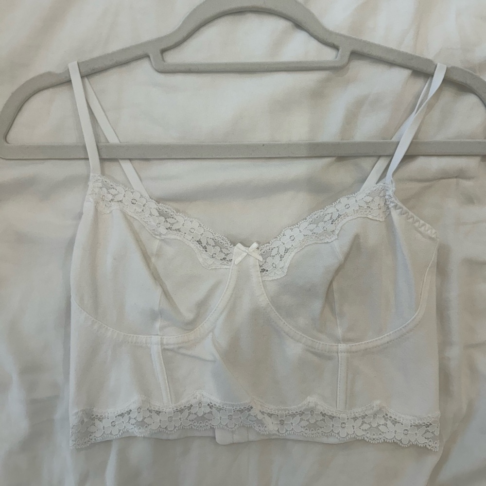 Brandy Melville crop top